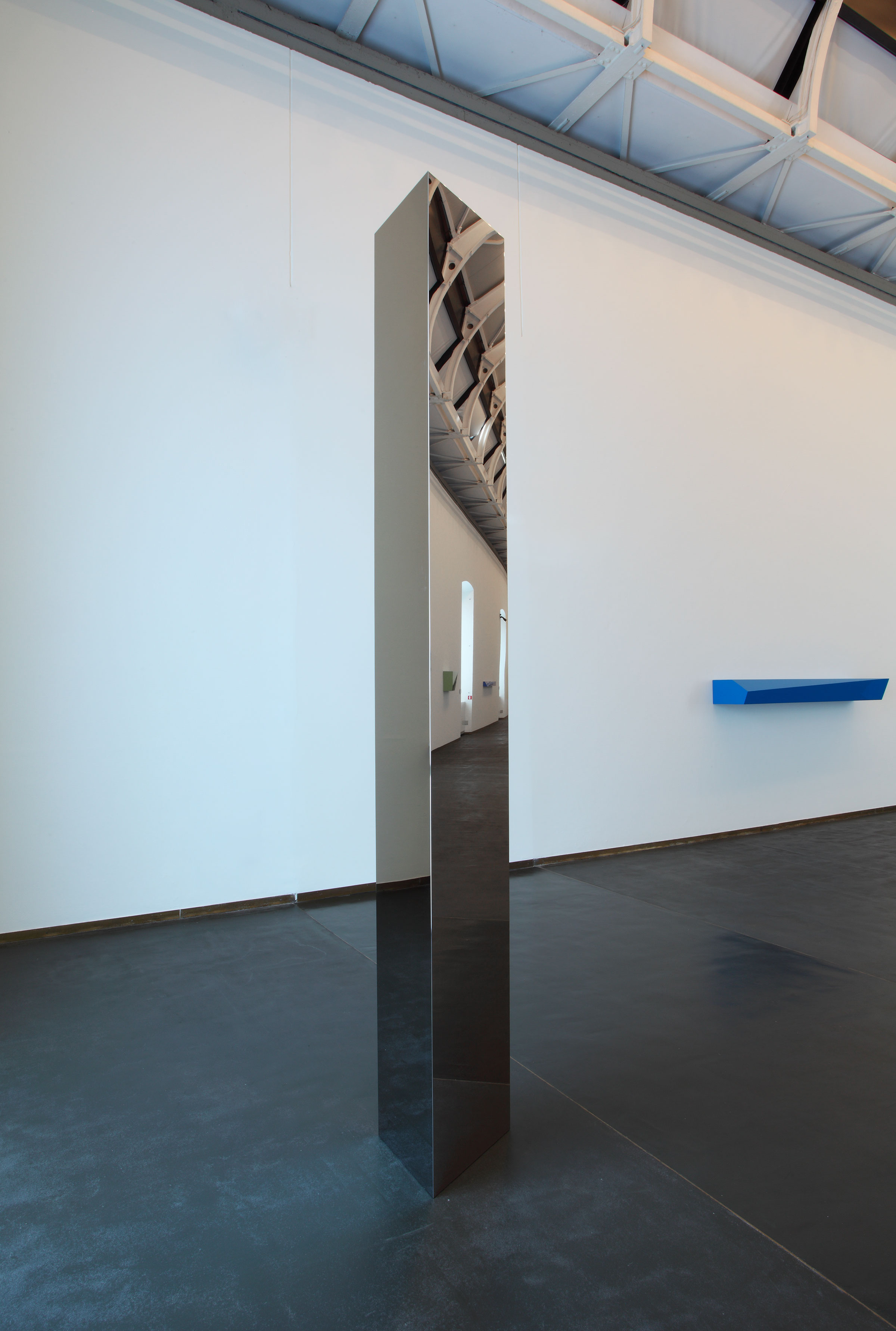 John McCracken, Sagittarius, 1988, On Stream, 1998